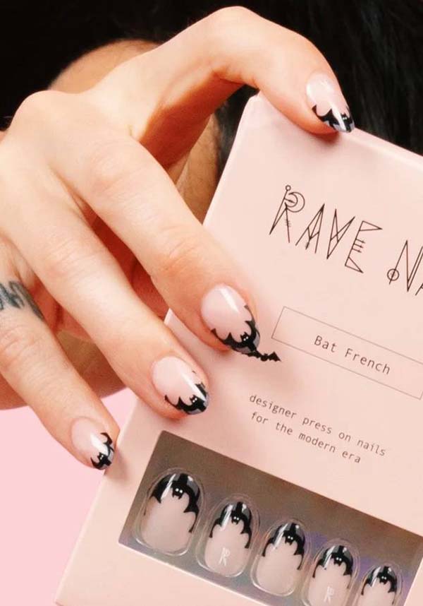 Bat French | PRESS ON NAILS